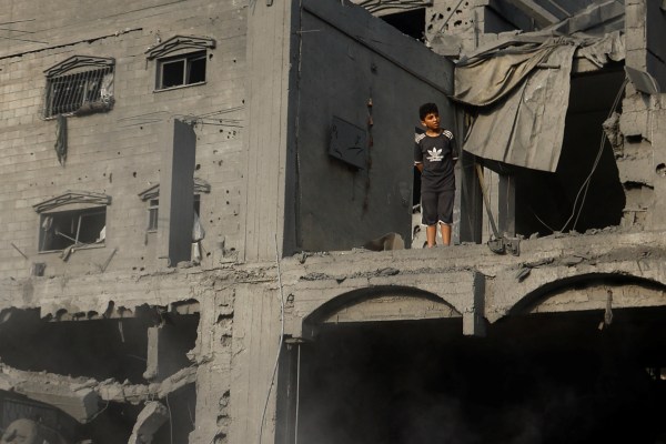 Газа вече се нуждаеше от милиарди долари международна помощ за