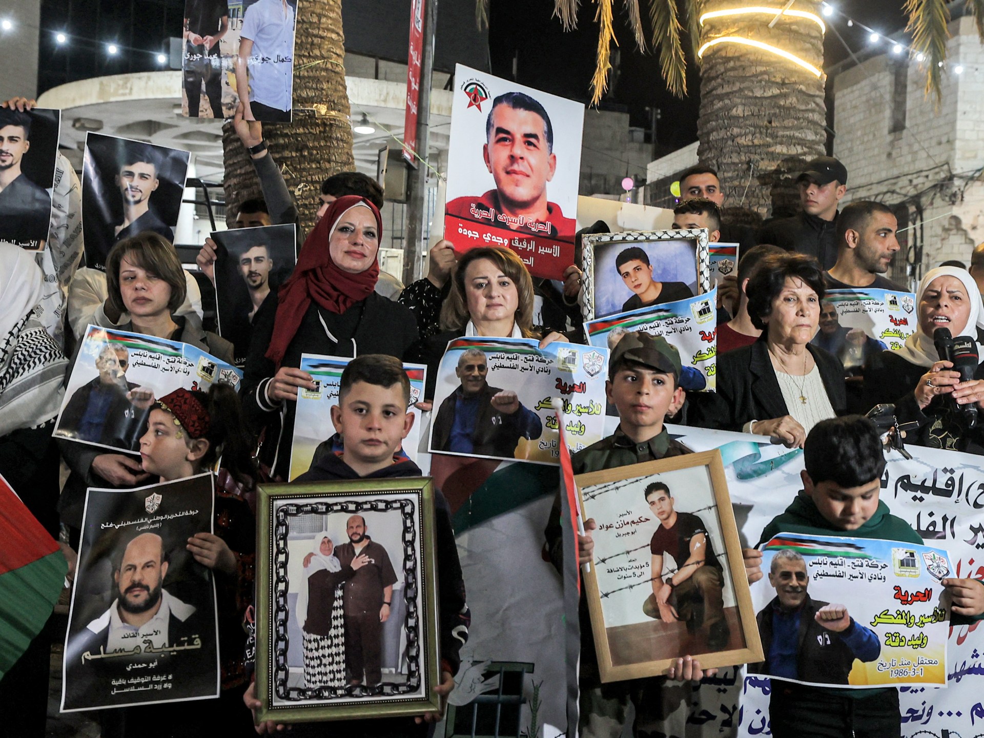 Why are so many Palestinian prisoners in Israeli jails?