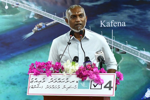 Гласоподавателите в Малдивския архипелаг в Индийския океан в събота избраха