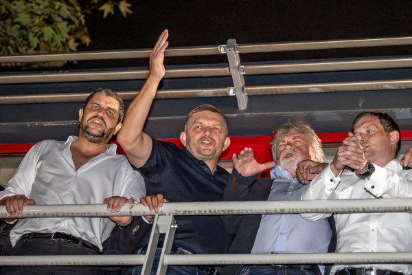 Партията SMER SSD на бившия премиер Роберт Фицо спечели парламентарните