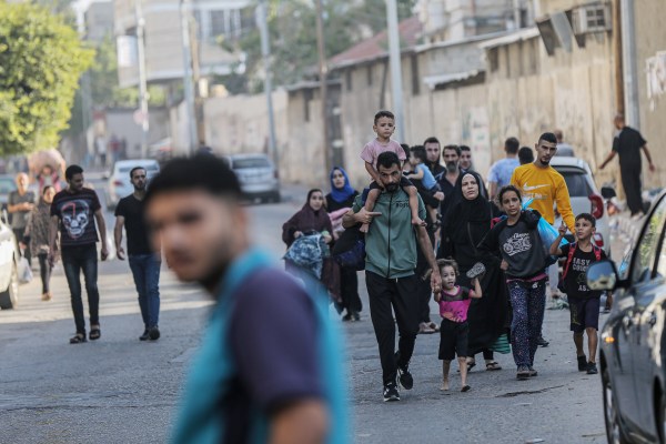 Град Газа Газа – Ахмед ал Саади и семейството му