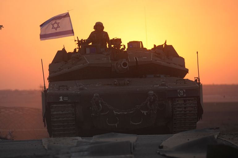 Israeli troops on a tank