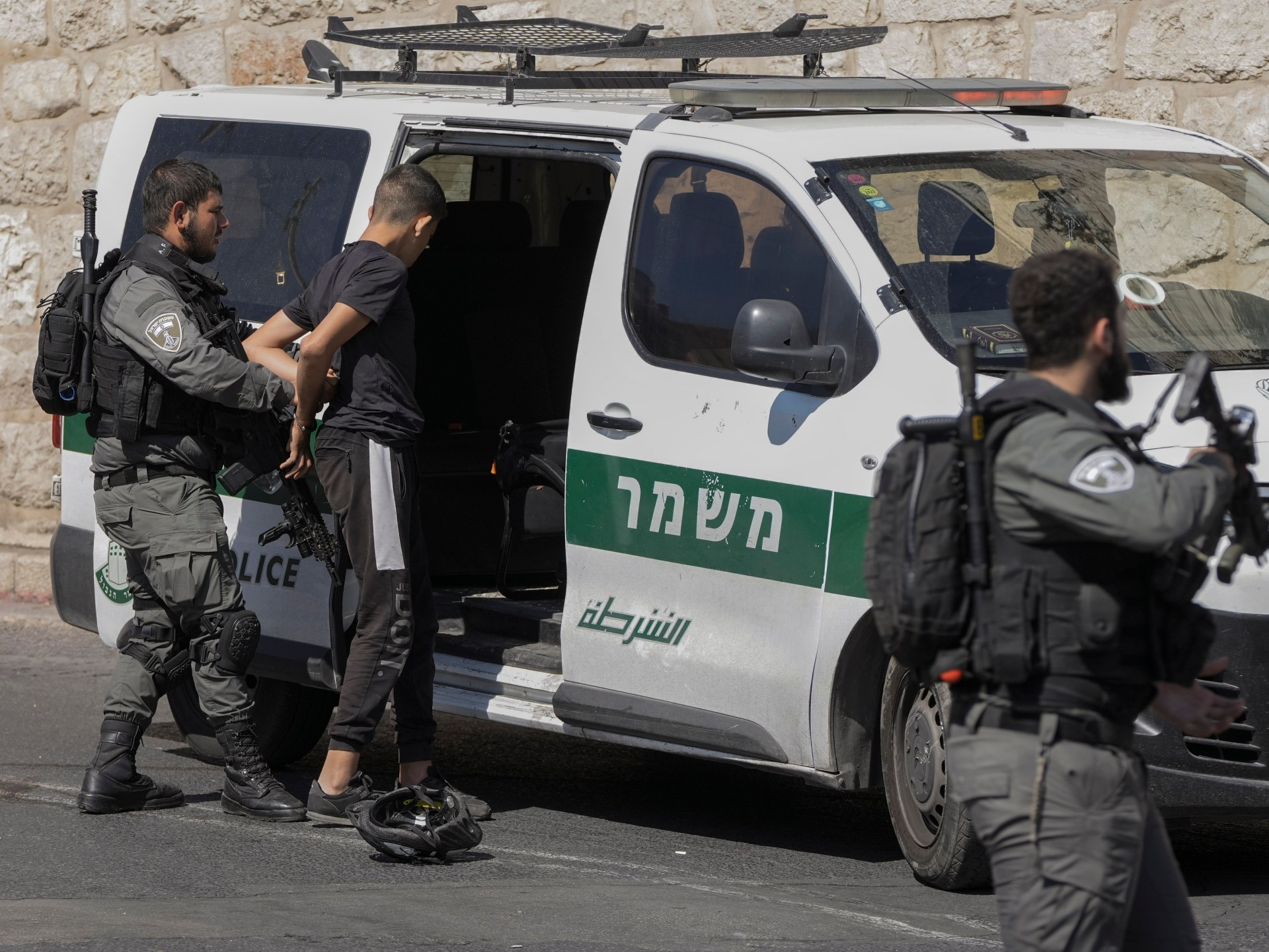Israel verdoppelt die Zahl der palästinensischen Gefangenen innerhalb von zwei Wochen auf 10.000  Der israelisch-palästinensische Konflikt