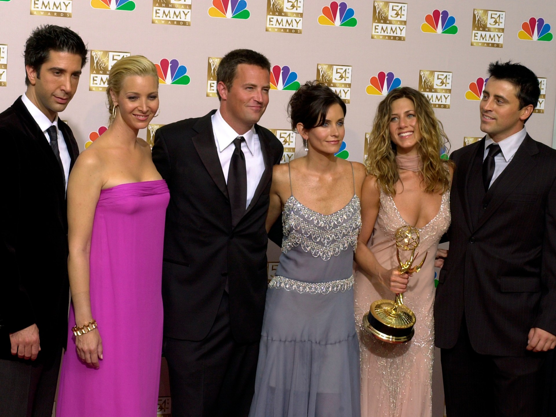 ‘Unfathomable loss’: Friends cast pay tribute to Matthew Perry