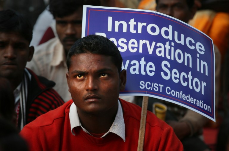Um ativista das organizações da Confederação de Castas e Tribos Programadas de toda a Índia