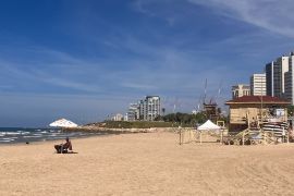 Empty beach in Tel Aviv, Saturday October 7, 2023-1696698422