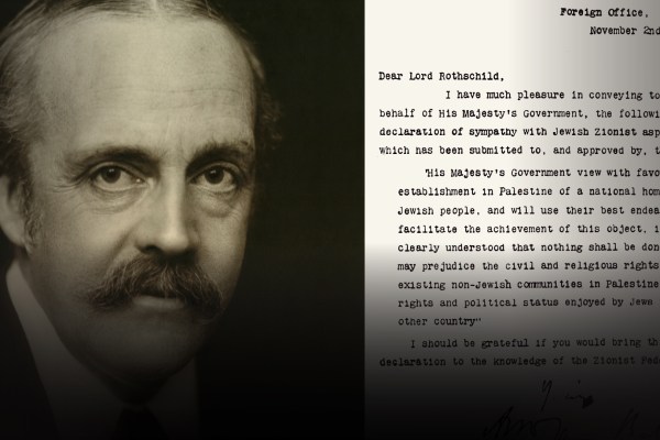 През ноември 1917 г британската декларация Balfour отвори вратата за
