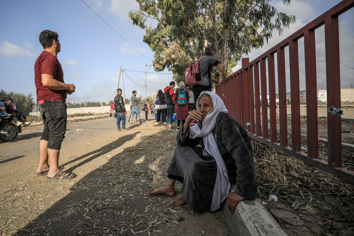 Palestinians gave been forced to leave Gaza City and Northern Gaza, making their way to the central region of the coastal territory
