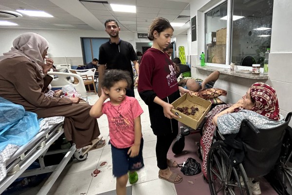 Министерството на здравеопазването в Газа се бори да актуализира данните
