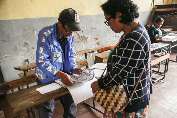 Мадагаскар започна своите президентски избори след турбулентен период на кампания