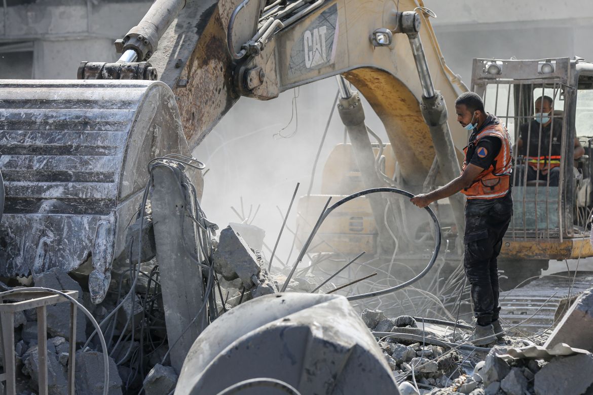 A day in the life of a civil defence rescuer in Gaza