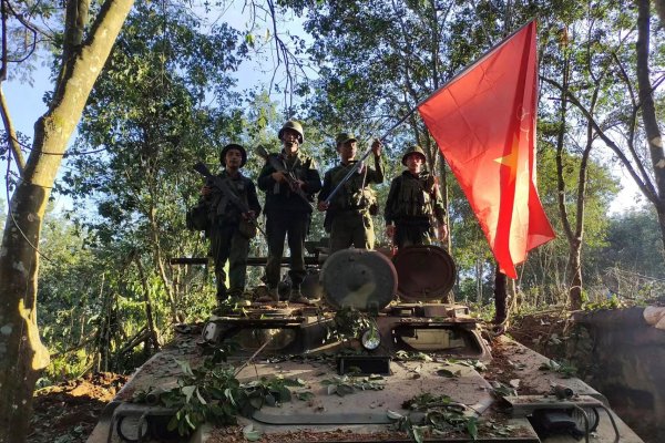 Миинт Суе назначен за президент на Мианмар след преврата предупреди