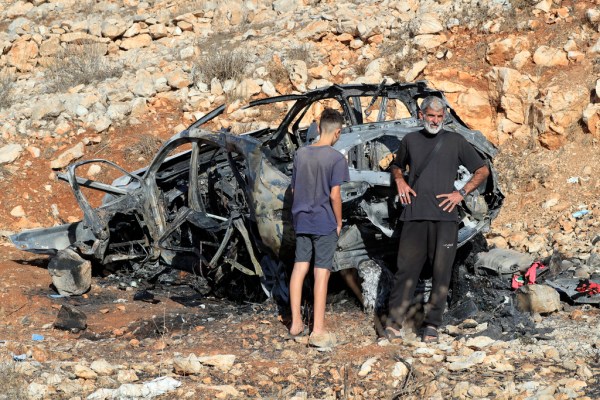 Въоръженото крило на палестинската групировка Хамас заяви, че е изстреляло