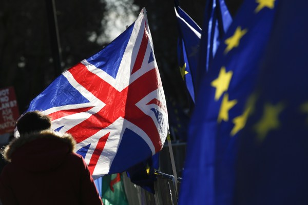 Принудени да станат британци: Как Брекзит създаде нова европейска диаспора