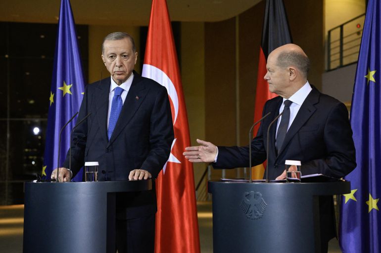 Erdogan in colloqui tesi in Germania mentre le divisioni sulla guerra di Gaza si approfondiscono