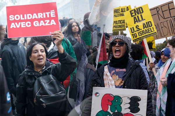 Войната срещу Газа се води на място и в сферата