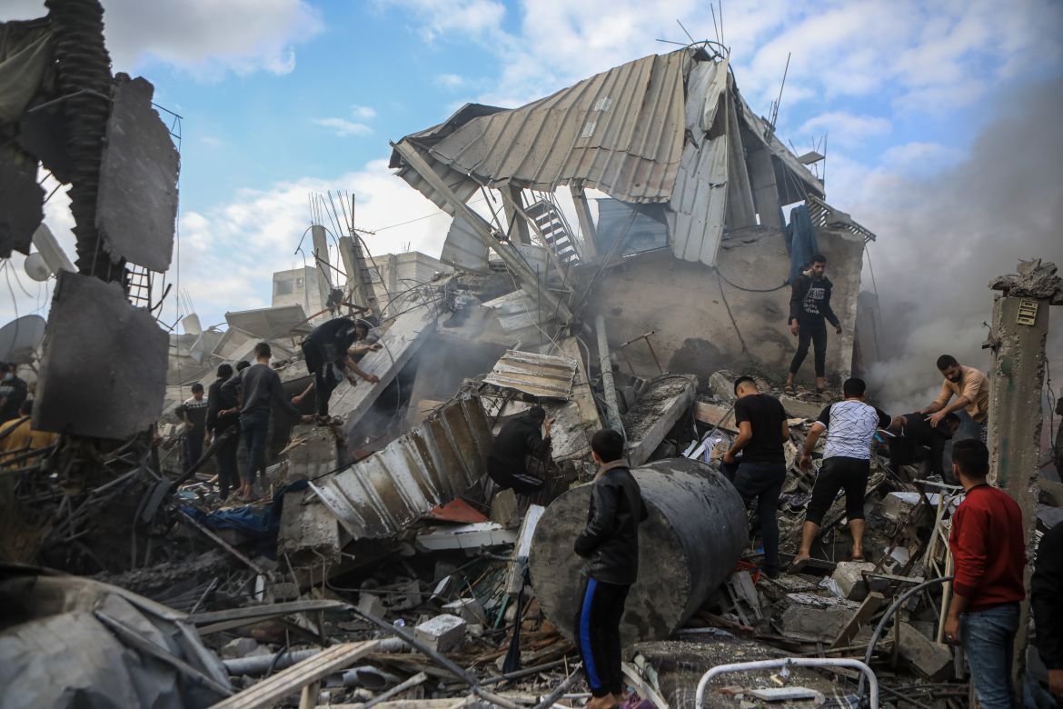 Rafah house targeted in Israeli air attack