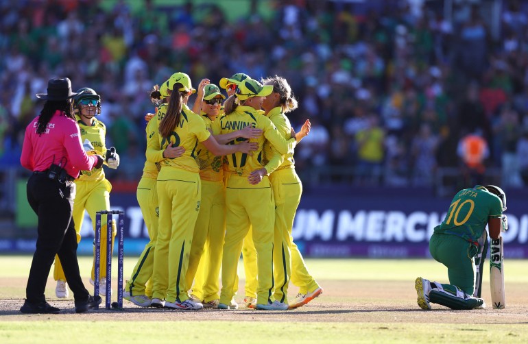 Cricket - ICC Women’s Cricket T20 World Cup - Final - South Africa v Australia - Newlands Cricket Ground, Cape Town, South Africa - February 26, 2023 Australia players celebrate after inning the ICC Women’s Cricket T20 World Cup REUTERS/Siphiwe Sibeko