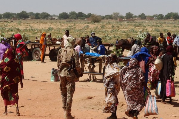 Судан: Когато е „максималистично“ да се изисква от бойците да напуснат домовете на цивилни