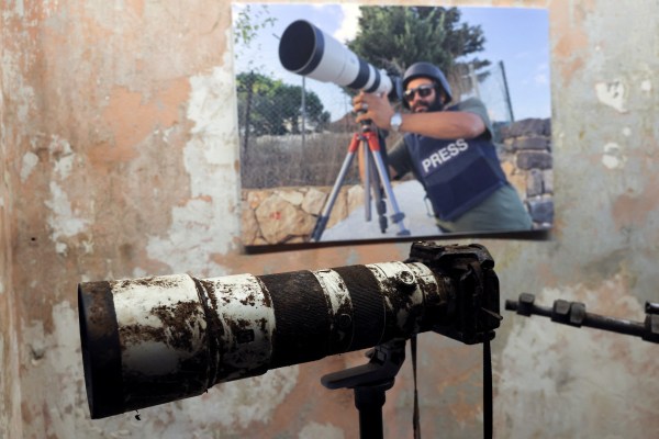 Израел заяви че журналист убит от неговите военни сили в