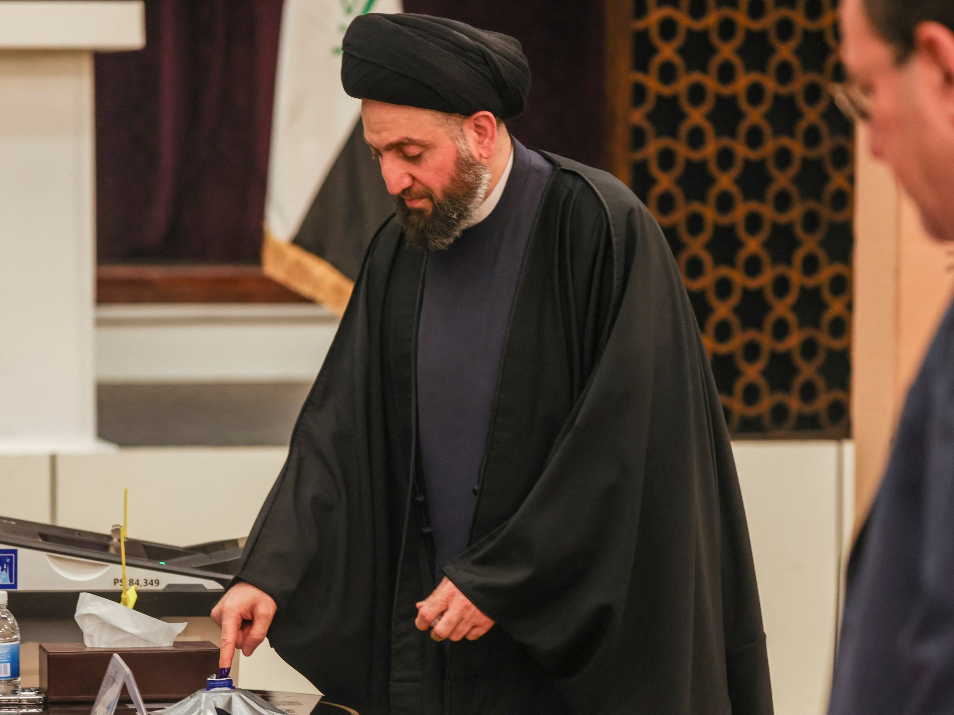 Iraqis to vote for powerful provincial councils in election | Elections News