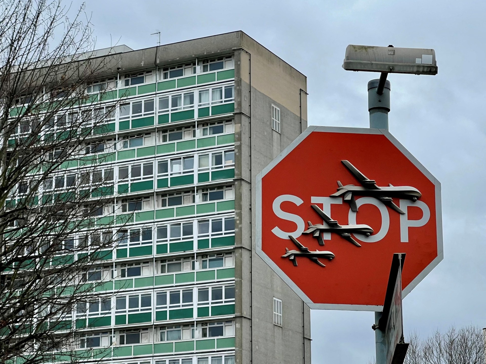 Британската полиция арестува мъж, след като произведение на Банкси беше откраднато от улица в Лондон |  Новини за изкуството и културата