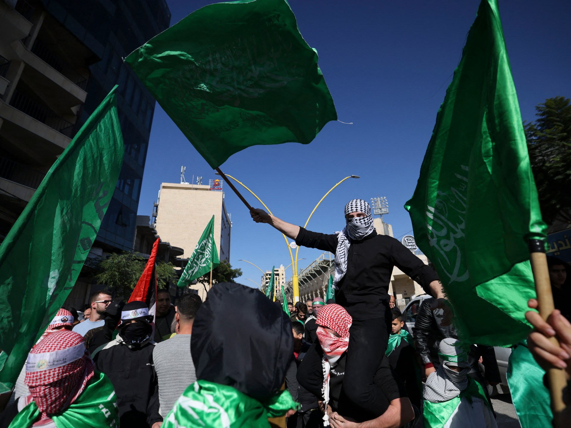 1000’s march on Palestine as Israel and Hamas resume combating |  Israeli-Palestinian Battle Information