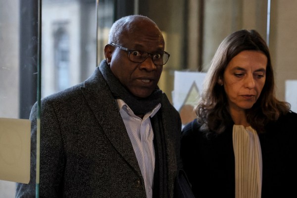 Лекар от Руанда беше осъден от парижки съд в сряда