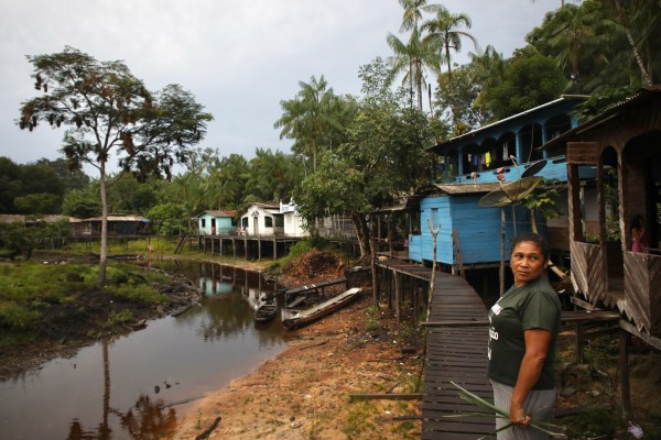 Куралиньо Бразилия – За общностите на бразилския остров Маражо приливите