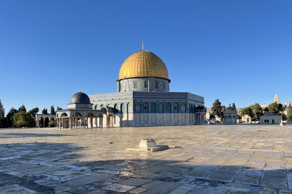 Израел ще наложи някои ограничения върху достъпа до джамията Ал Акса