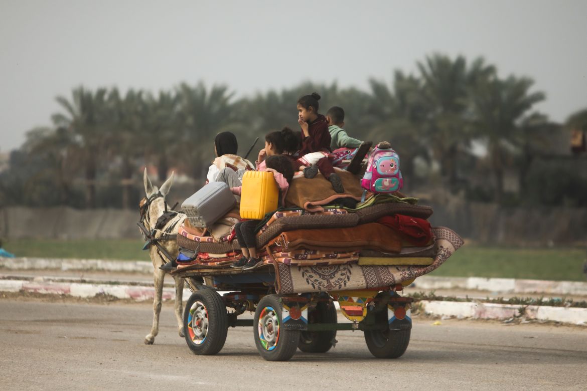 Palestinians flee the Israeli ground offensive in Khan Younis, Gaza Strip.