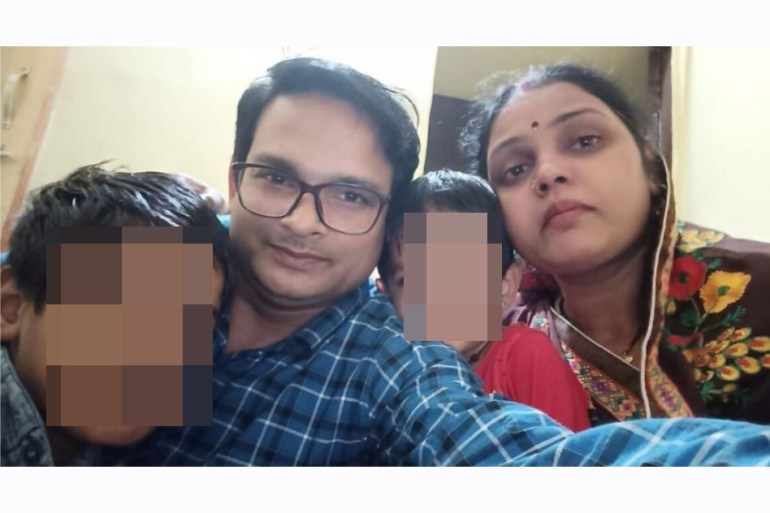 Bhupendra Vishwakarma intihar etmeden hemen önce ailesiyle birlikte bir selfie çekti.