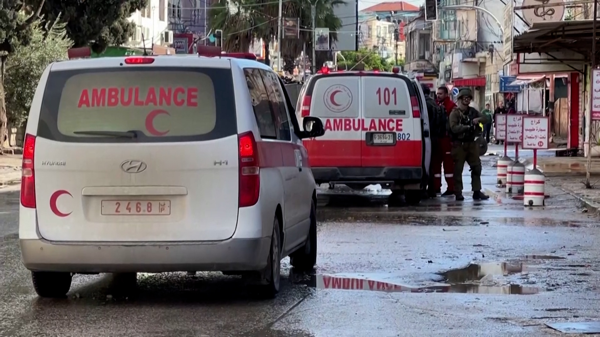 Israeli forces target Palestinian paramedics