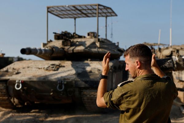 Израелската атака срещу Газа включваше бомбардиране на район с интензивност