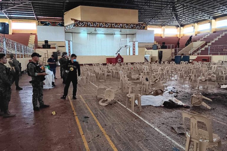Filippine, attentato contro una messa cattolica: quattro morti