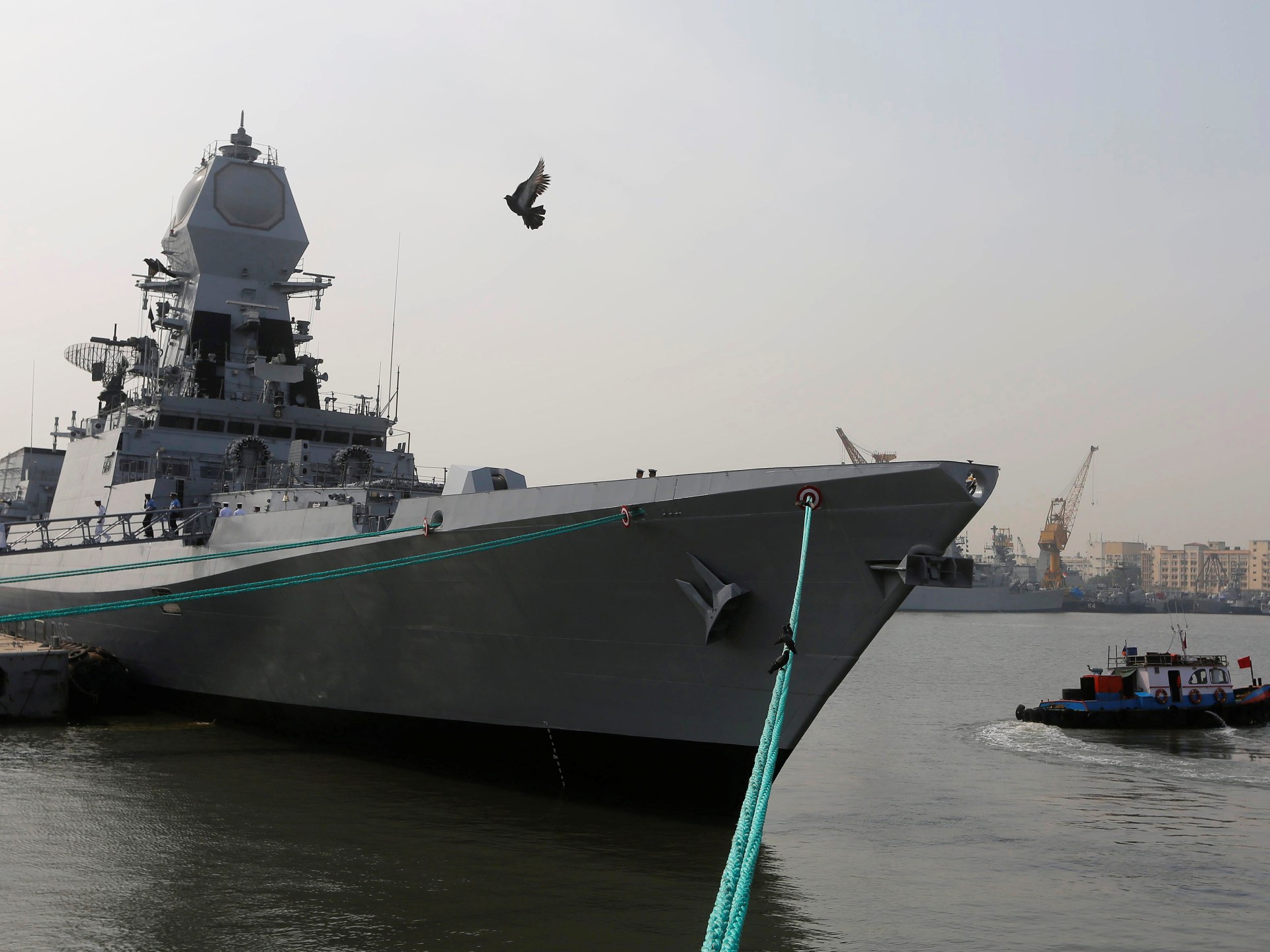 البحرية الهندية تعترض سفينة مختطفة ترفع العلم الليبيري في بحر العرب |  أخبار الشحن