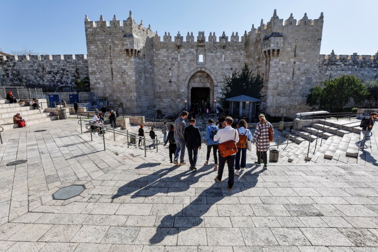 tourists in Jerusalem