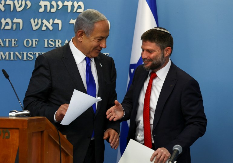 Le Premier ministre israélien Benjamin Netanyahu et le ministre des Finances Bezalel Smotrich à Jérusalem, le 11 janvier 2023. [Ronen Zvulun/Reuters/File]