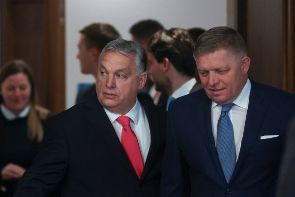 Финансиране на Украйна, опозицията на Орбан ще доминира на решаващата среща на върха на ЕС