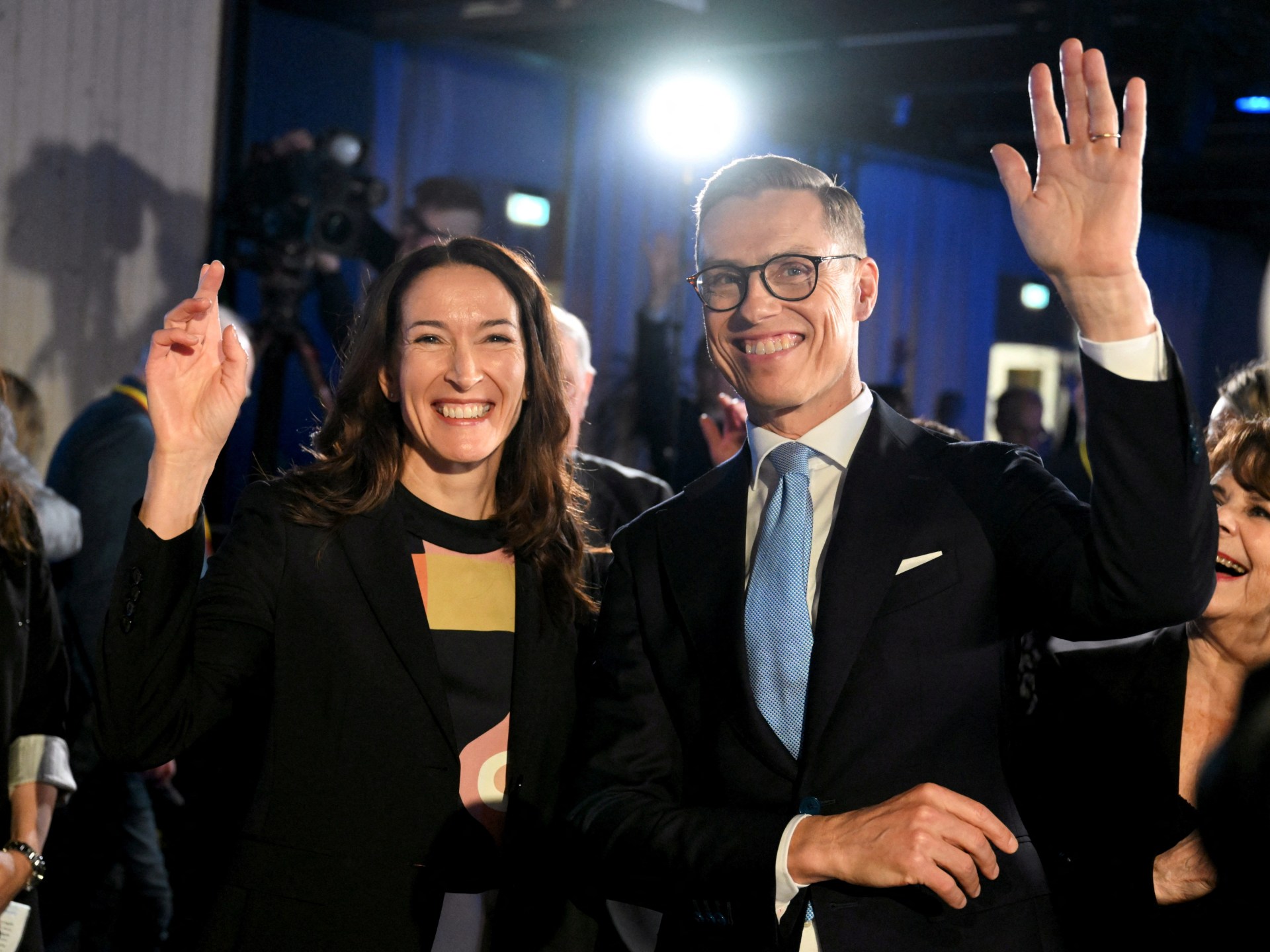 Staub gewinnt knapp die erste Runde der finnischen Präsidentschaftswahl |  Wahlnachrichten