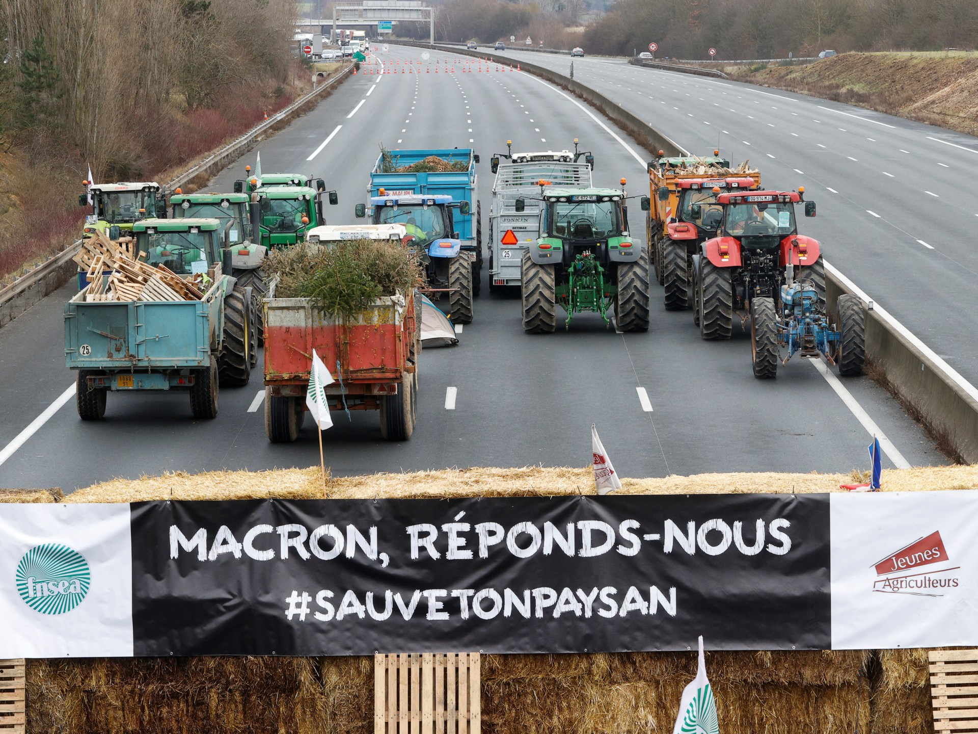 France announces new measures in bid to quell farmers protests