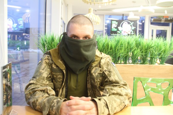 „Длъжни сме да сложим край на войната“: Нов руски батальон се бие за Украйна