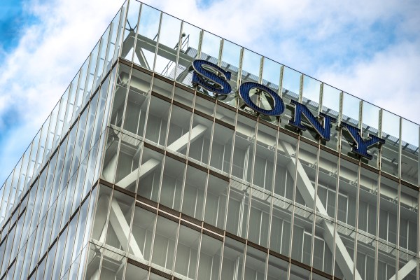 Sony обяви че се оттегля от сливането на 10 милиарда