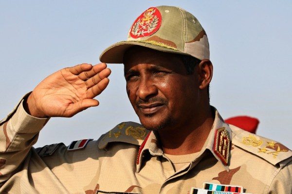 На 6 януари суданският военизиран водач Мохамад Хамдан Дагало по известен
