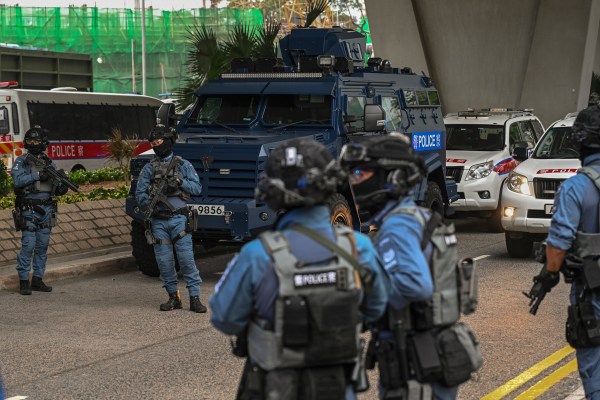 Джими Лай пледира невинен по отношение на националната сигурност, обвиненията в бунт