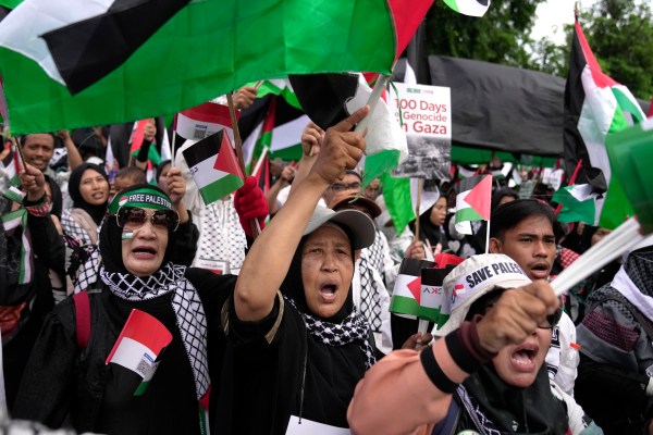Пропалестински протести се провеждат по целия свят, докато войната в Газа наближава 100-те дни
