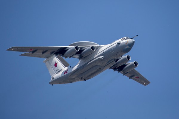 Украйна заяви че е свалила руски разузнавателен самолет А 50 и