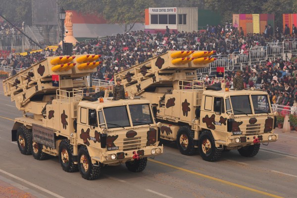 Индия празнува Деня на републиката, демонстрирайки военната мощ и културното наследство