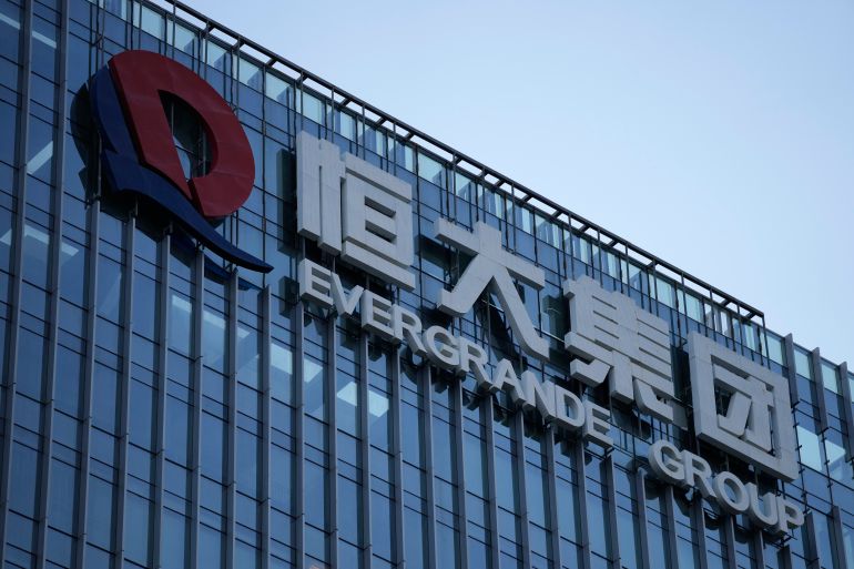 Il colosso immobiliare cinese Evergrande ha ordinato la liquidazione poiché le trattative sul debito falliscono