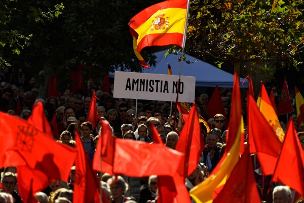 Испанският парламент гласува против законопроекта за амнистия на каталунските сепаратисти